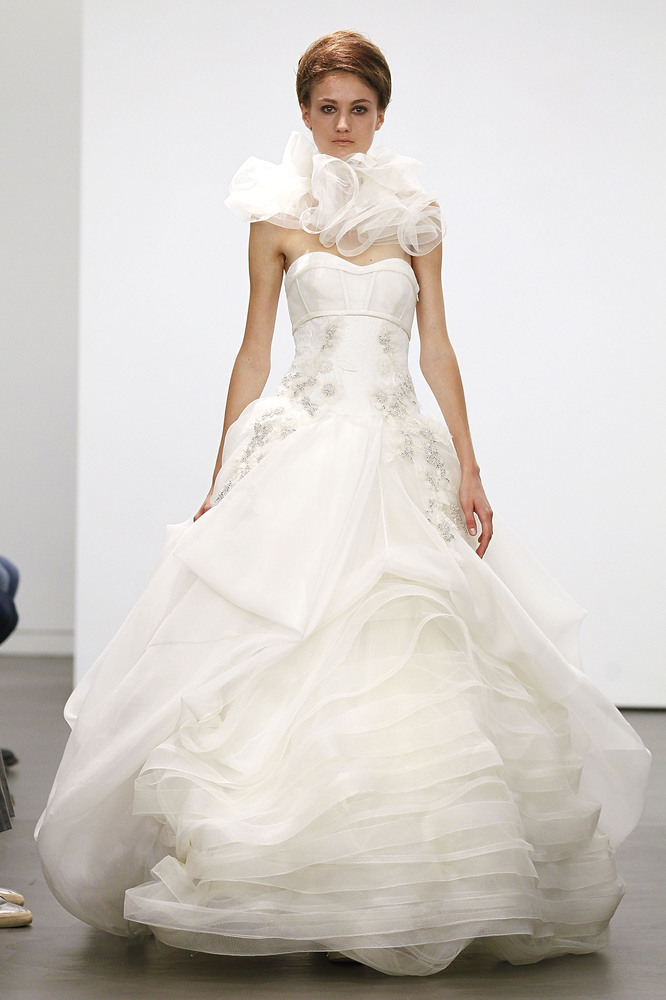 fall 2013 collection vera wang white wedding dress