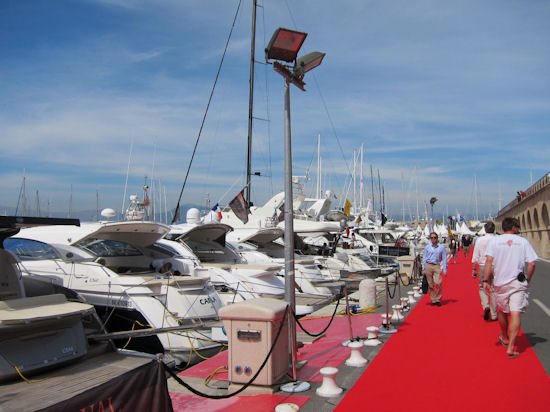 antibes yacht show red carpet