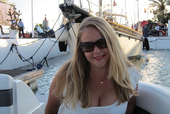 Julia Travchenko is taking a yacht taxi ride through puerto banus during marbella luxury weekend