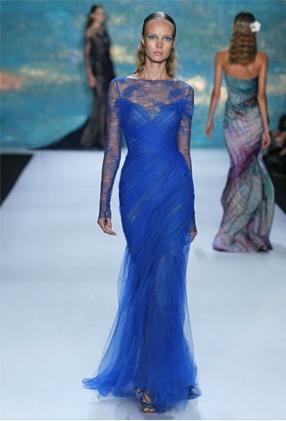 blue lace evening dress by monique lhuillier 2013