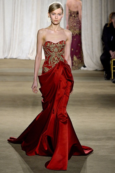 luxurious red dress by marchesa for red carpet events