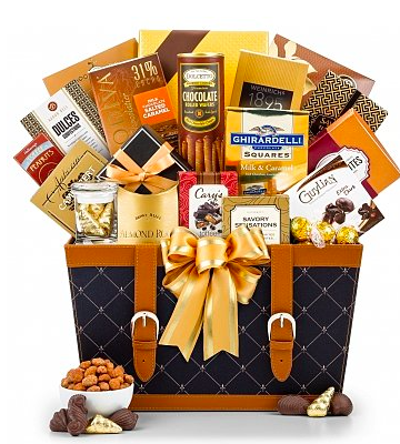 Golden Gourmet Christmas Gift Basket
